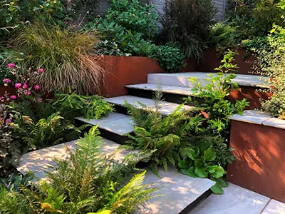 Softening the Corners of Garden Design